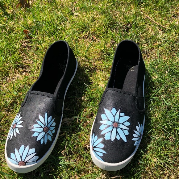 CUSTOM SHOES - Picture 12 of 15